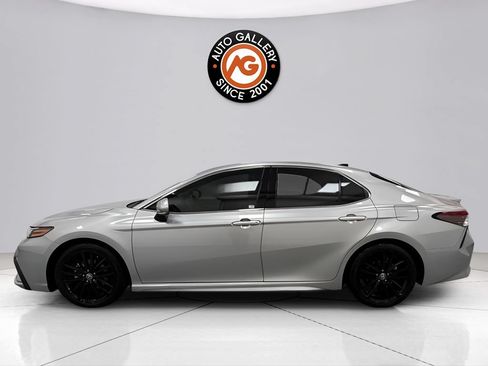 Used 2023 Toyota Camry XSE w/ Navigation Package FWD image 7