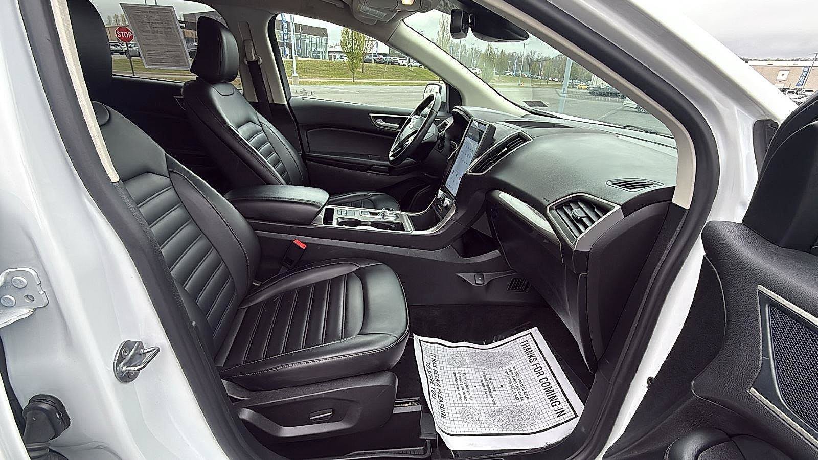 Used 2024 Ford Edge SEL AWD/4WD image 17