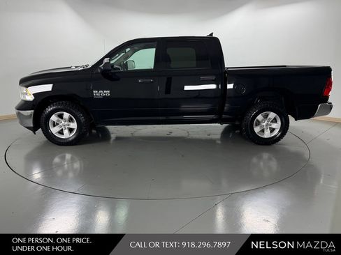 Used 2023 RAM 1500 Classic SLT w/ Trailer & Traction Group AWD/4WD image 9