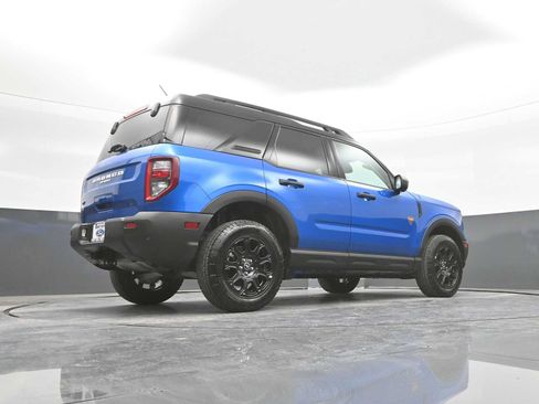 Certified 2025 Ford Bronco Sport Outer Banks AWD/4WD image 40
