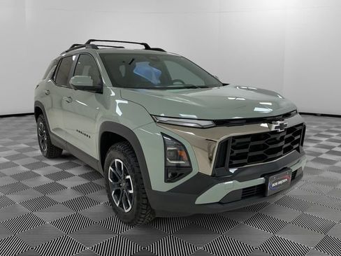 Certified 2025 Chevrolet Equinox ACTIV w/ Safety and Technology Package AWD/4WD image 7
