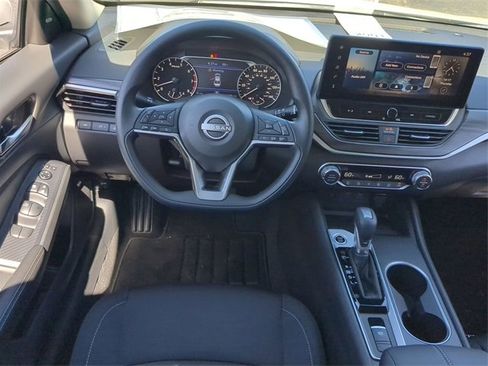 New 2025 Nissan Altima 2.5 SV w/ SV Special Edition Package image 14