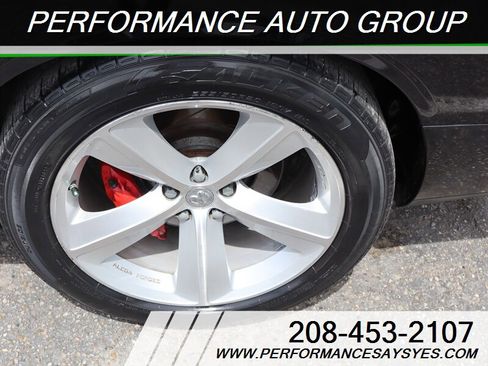 Used 2010 Dodge Challenger SRT8 w/ SRT Option Group II RWD image 26