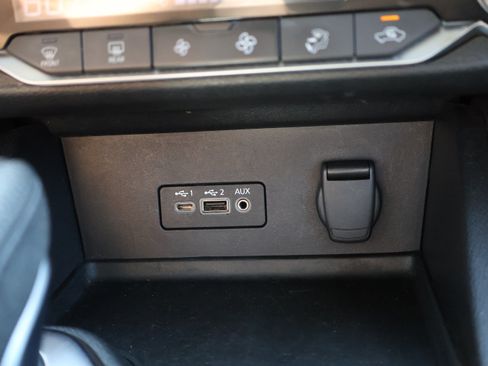Used 2022 Nissan Sentra SV w/ All-Weather Package FWD image 28
