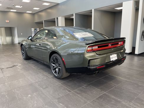 New 2026 Dodge Charger Scat Pack w/ Blacktop Package AWD/4WD image 9