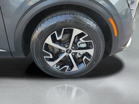 Certified 2023 Kia Sportage EX FWD image 28