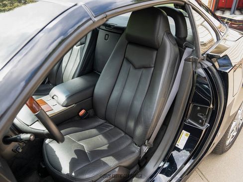 Used 2006 Cadillac XLR RWD image 35