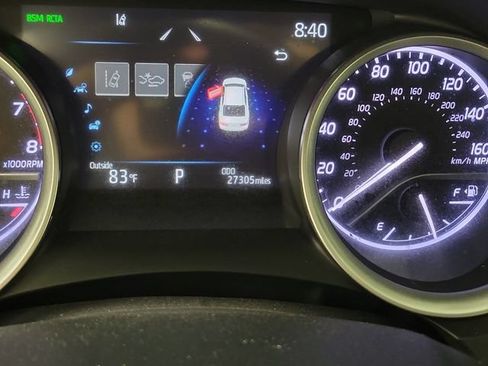 Used 2023 Toyota Camry XLE FWD image 2