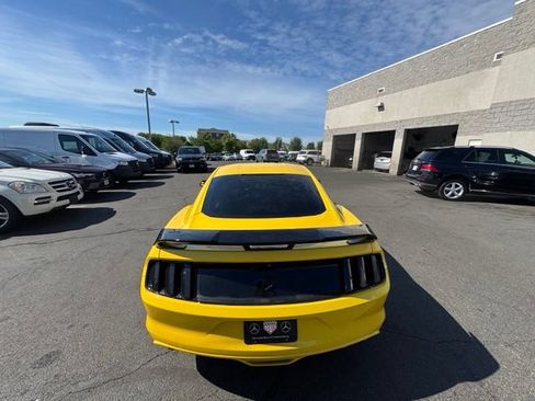 Used 2016 Ford Mustang Coupe RWD image 16