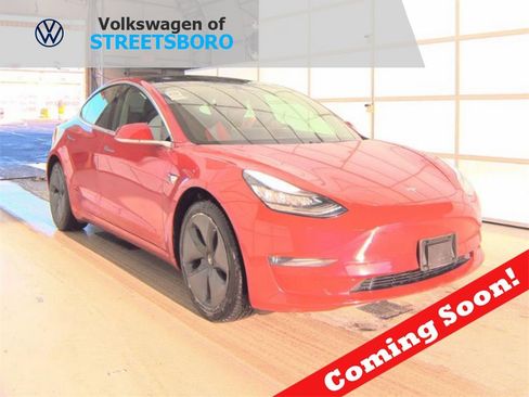 Used 2020 Tesla Model 3 Long Range image 1