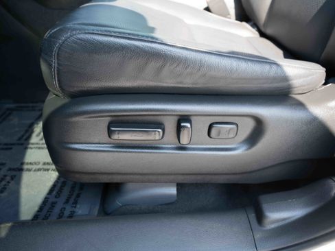 Used 2023 Honda Passport EX-L image 12