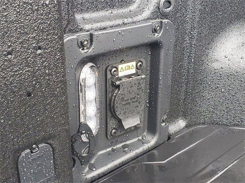 New 2025 Ford Maverick Tremor image 8