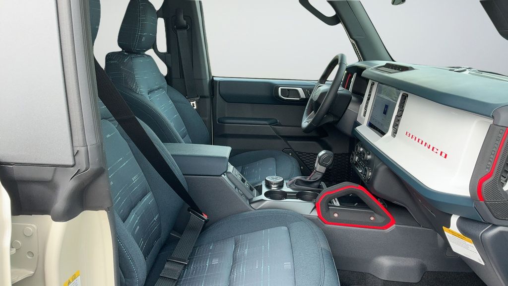 New 2026 Ford Bronco Heritage Edition AWD/4WD image 21
