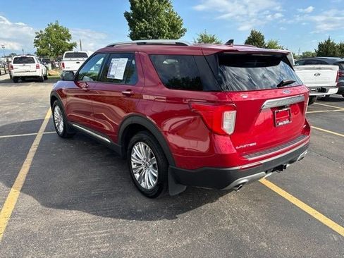 Used 2021 Ford Explorer Limited w/ Equipment Group 301A AWD/4WD image 15