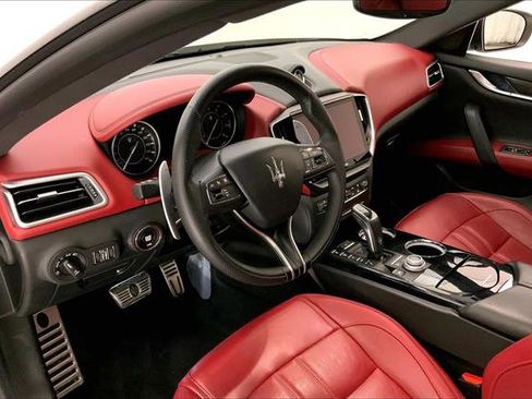 Used 2021 Maserati Ghibli S GranSport Q4 image 21