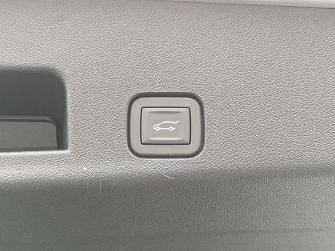 New 2026 Chevrolet Traverse RS image 32