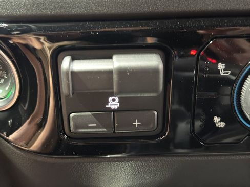 New 2026 Chevrolet Silverado 1500 LT w/ All Star Edition Plus image 34