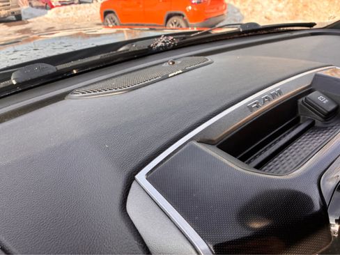 Used 2022 RAM 3500 Laramie w/ Night Edition image 25