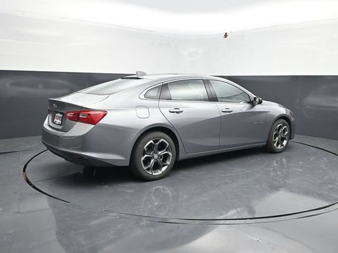 Used 2024 Chevrolet Malibu LT FWD image 9