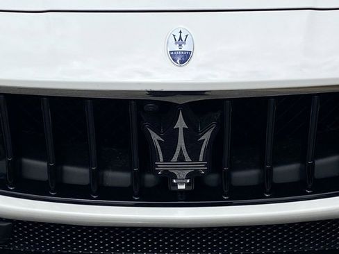 New 2024 Maserati Ghibli Modena image 11