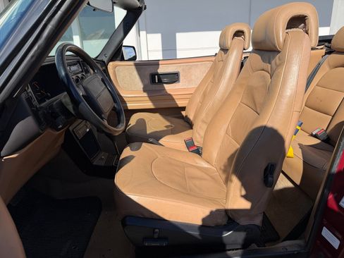 Used 1993 Saab 900 S FWD image 15
