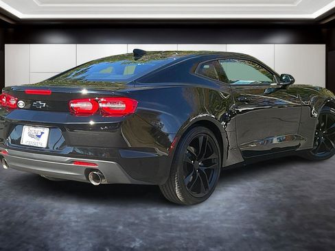 Used 2023 Chevrolet Camaro LT image 2