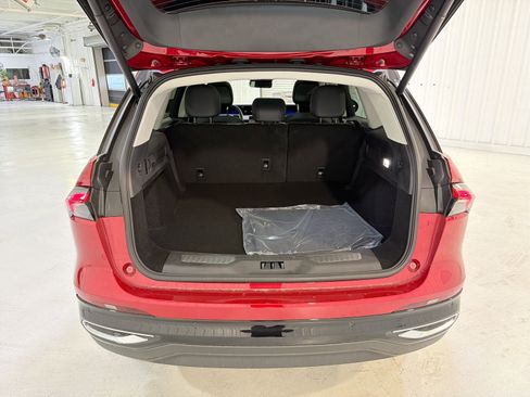 New 2026 Lincoln Nautilus Premier image 28