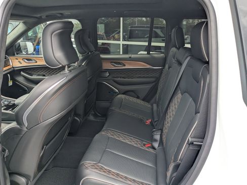 New 2026 Jeep Grand Cherokee Summit AWD/4WD image 12