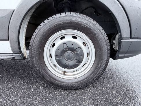 Used 2022 Ford Transit 250 Low Roof image 29