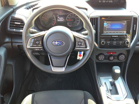 Used 2018 Subaru Crosstrek 2.0i image 16