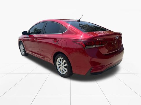 Used 2022 Hyundai Accent SEL FWD image 6