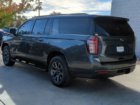Used 2021 Chevrolet Suburban Z71 w/ Z71 Off-Road Package image 4