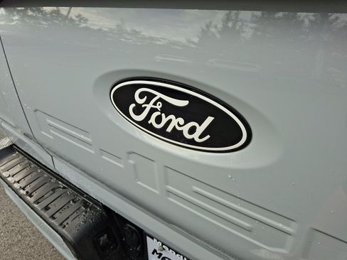 Used 2025 Ford F150 Lariat w/ Equipment Group 501A Mid AWD/4WD image 31