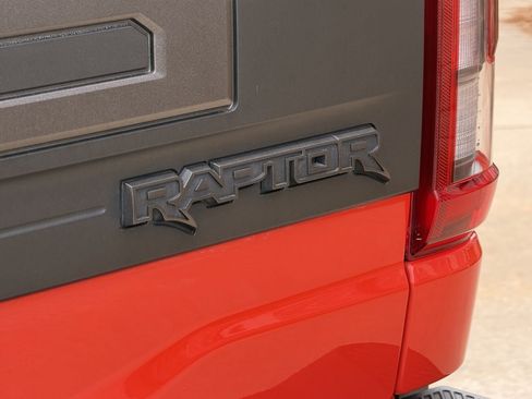 Used 2023 Ford F150 Raptor AWD/4WD image 9