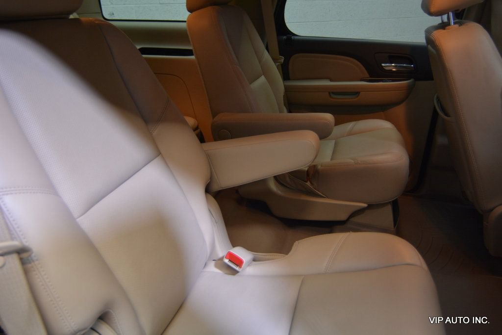 Used 2013 GMC Yukon Denali AWD/4WD image 38