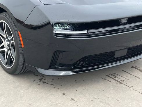 Used 2025 Dodge Charger Daytona R/T w/ Quick Order Package 25M R/T AWD/4WD image 7