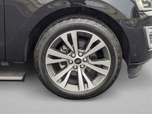 Used 2020 Ford Expedition Platinum RWD image 22
