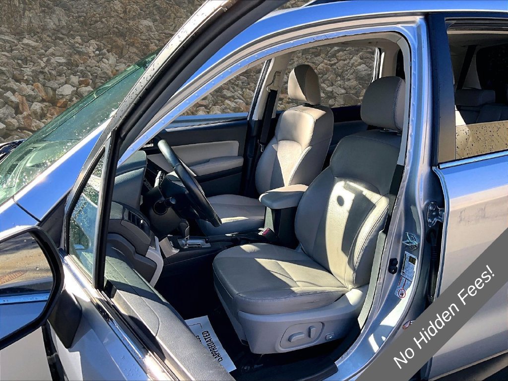 Used 2014 Subaru Forester 2.5i Limited AWD/4WD image 20