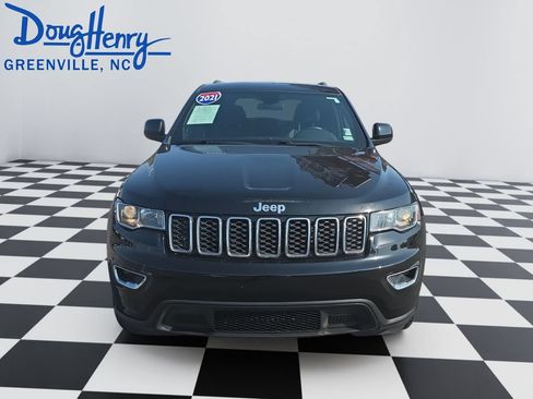 Used 2021 Jeep Grand Cherokee Laredo RWD image 8