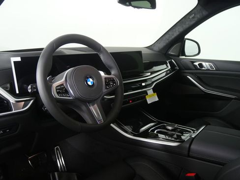 Used 2026 BMW X5 sDrive40i RWD image 12