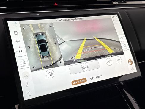 New 2025 Land Rover Range Rover Sport image 24