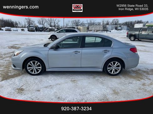 Used 2014 Subaru Legacy 2.5i image 1