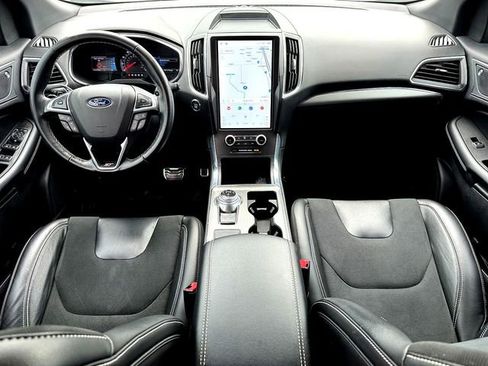 Certified 2021 Ford Edge ST image 24