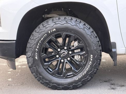 Used 2023 Chevrolet Silverado 1500 W/T w/ WT Value Package image 13