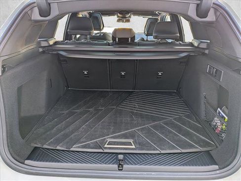 Used 2025 BMW X3 xDrive30i w/ Premium Package image 6