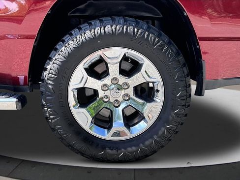 Used 2019 RAM 1500 Big Horn AWD/4WD image 33