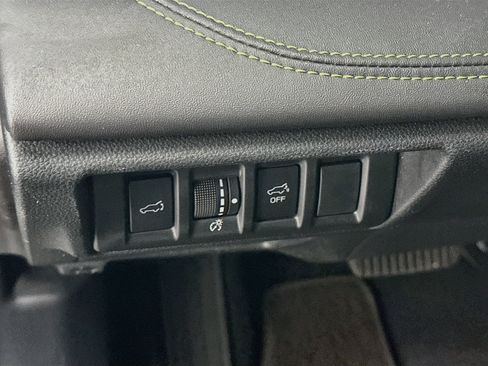 Used 2025 Subaru Outback Onyx Edition AWD/4WD image 17