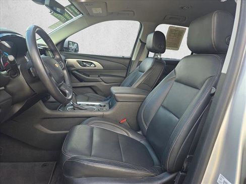 Used 2019 Chevrolet Traverse LT w/ LT Premium Package FWD image 15