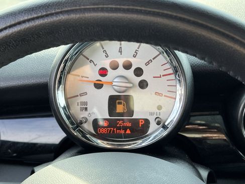 Used 2013 MINI Cooper S image 17