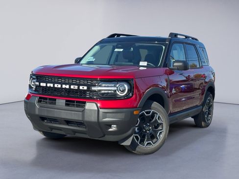 New 2025 Ford Bronco Sport Outer Banks image 2